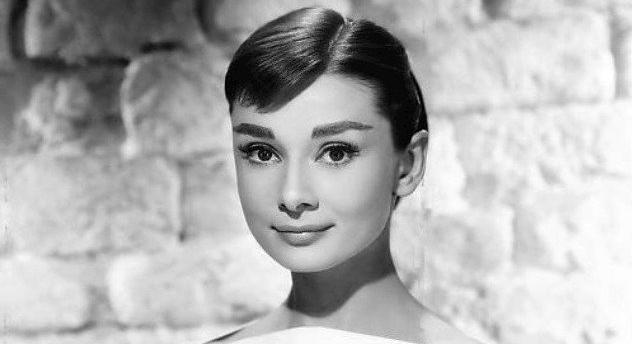 Minden lehetséges díjat bezsebelt Hollywood őzikeszemű csillaga, Audrey Hepburn