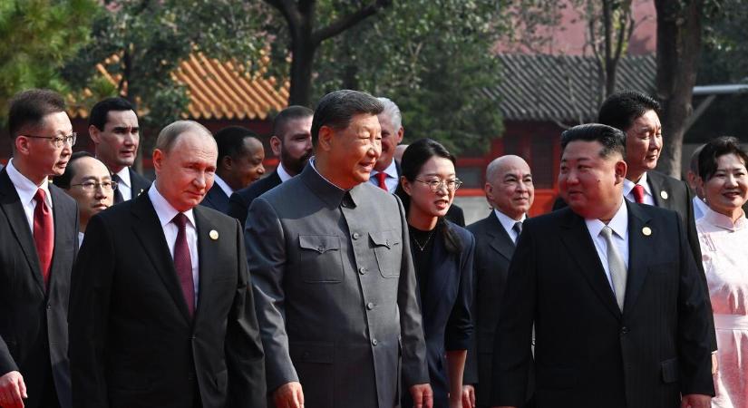 Szép útravalót kapott Pekingben az uniós miniszterelnök
