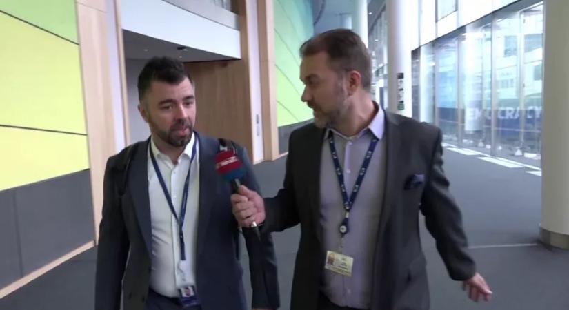 Kulja András összevissza makogott Brüsszelben, amikor Tarr Zoltán botrányos kijelentéseiről kérdezték (VIDEÓ)