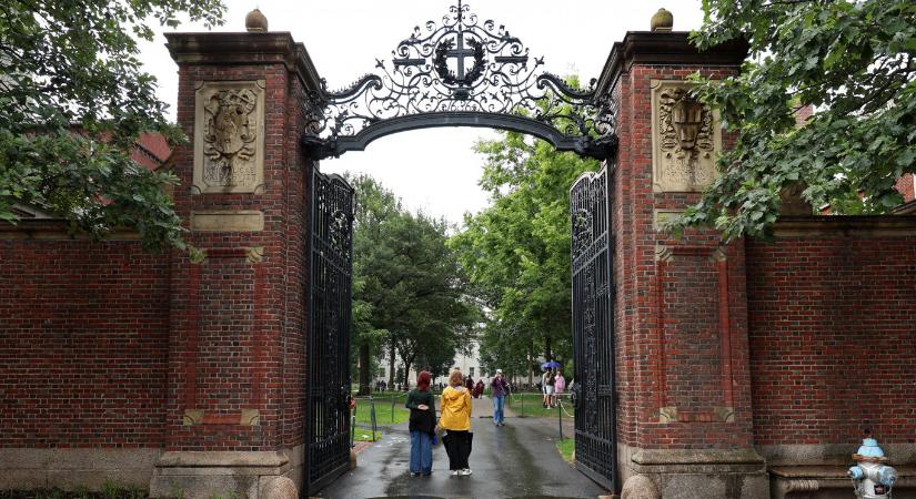 Jogellenesen vonta meg a Harvard támogatását a Trump-kormányzat egy friss bírósági ítélet szerint