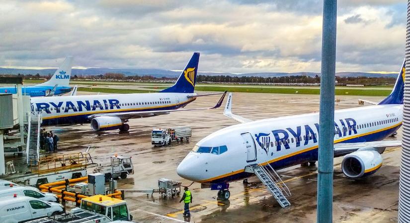 Novembertől komoly szigorítás jön a Ryanairnél, csak így repülhet