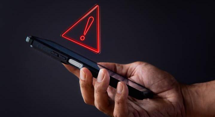Vasárnap minden mobilon megszólal ez a riasztás: a lenémított telefon is jelez
