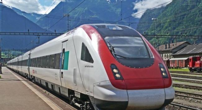 Elindult az első óránként 200 km-es sebességgel közlekedő gyorsvonat Csehországban