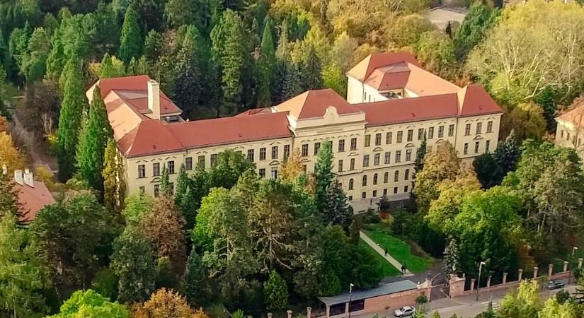A mesterséges intelligencia fontosságáról egyeztetett a Soproni Egyetemmel Palkovics László