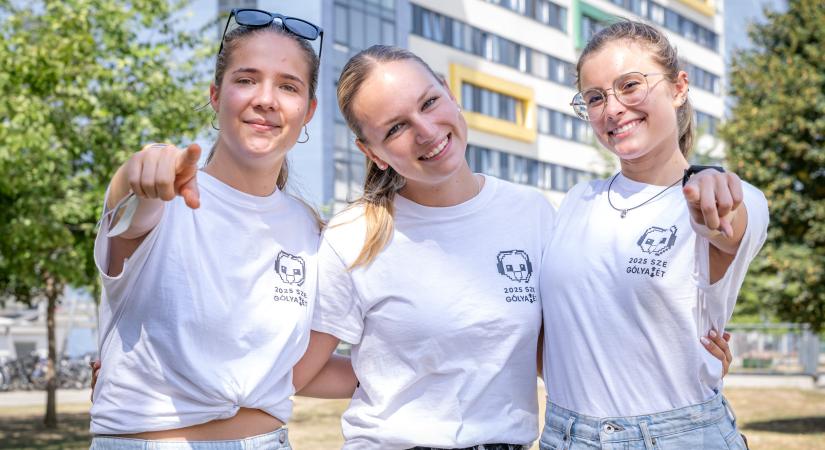 „Egy csapat vagyunk!” – közösséget kovácsolt a Gólyahét a győri egyetemen