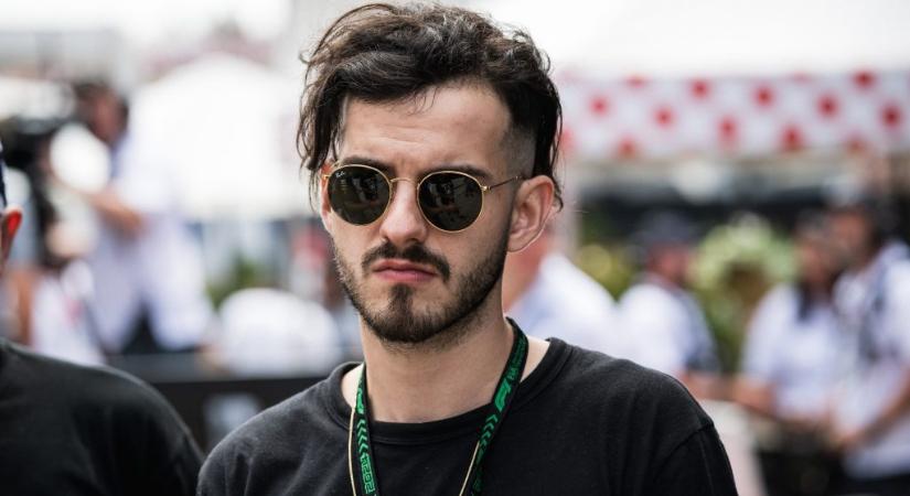 Úgy fest, véget ért Azahriah és Lunácska kapcsolata