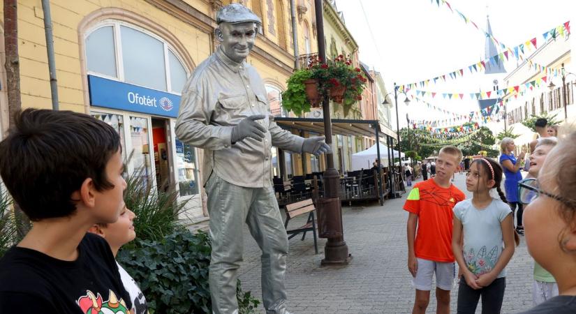 Elkezdődött a Rippl-Rónai Fesztivál – ennyiért ehetsz-ihatsz a kaposvári forgatagban