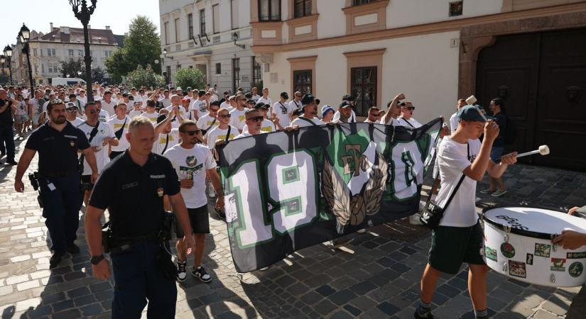 A kitiltott szurkolók is fizettek a legújabb MLSZ-kampányért