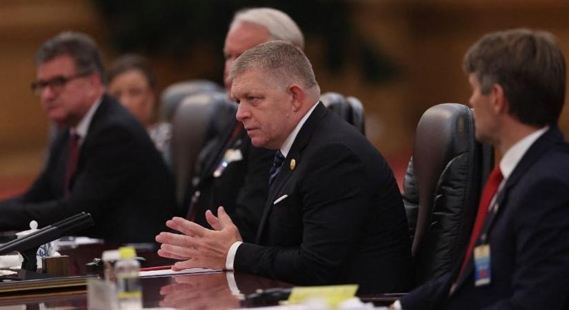 Hivatalos: a magyarok legfontosabb városában találkozik egymással Robert Fico és Volodimir Zelenszkij – Kárpátalján a világ szeme
