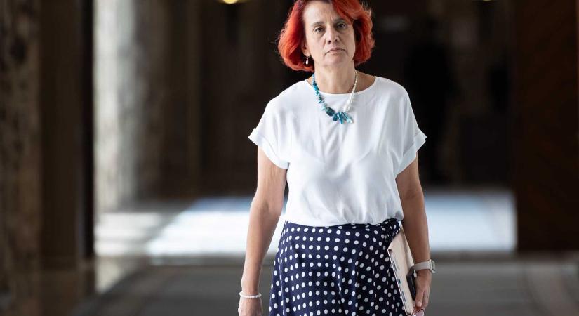 Nincs politikai döntés a közigazgatási reformról