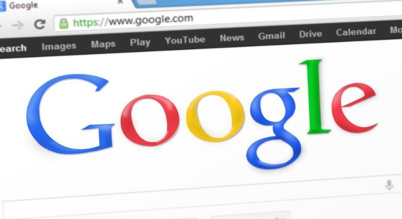Monopolhelyzet miatt büntették a Google-t
