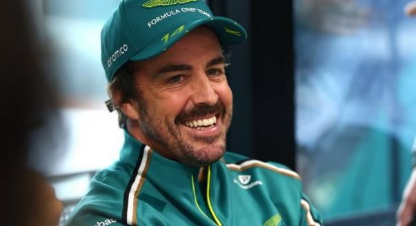 Nem akarnak rövidebb futamokat az F1-es pilóták
