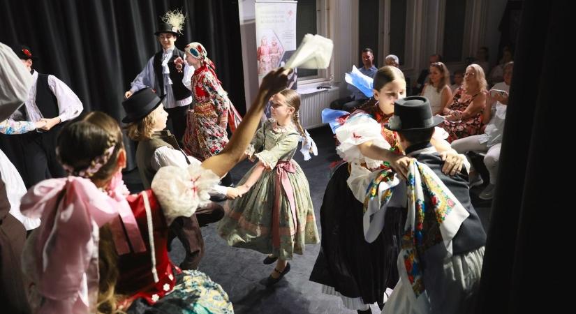 100 éve született Vásárhelyi László, az ország Laci bácsija, a néptáncoktatás legendája (videó, galéria)