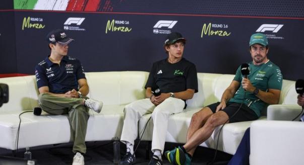 Döbbent Hamilton, tiltakozó pilóták: a mai F1-es hírek