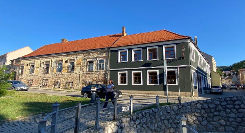 Megmenekült a pusztulástól a pécsi érték, mégis belekötöttek
