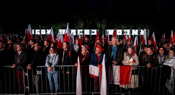 A lengyelek többsége nem támogatja Ukrajna NATO-csatlakozását – felmérés
