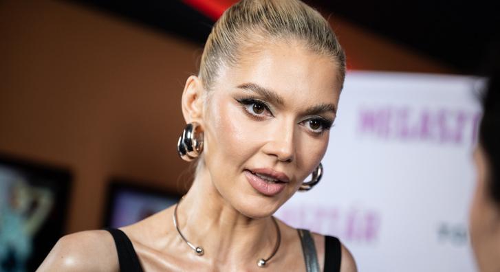 Herceg Erika hatalmasat bakizott a színpadon, ritka kínos helyzetbe került nézői előtt