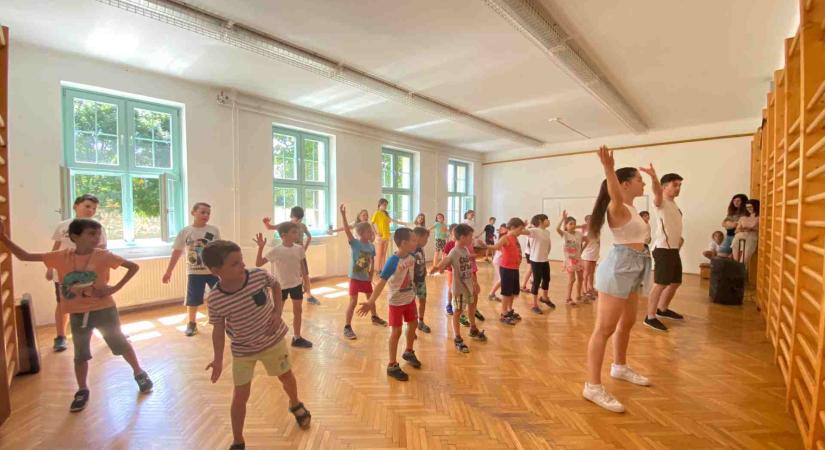 SOK GYEREK ELŐSZÖR VOLT NYÁRI TÁBORBAN A szegedi Magic Táncsport Közhasznú Alapítvány kohéziós pályázata