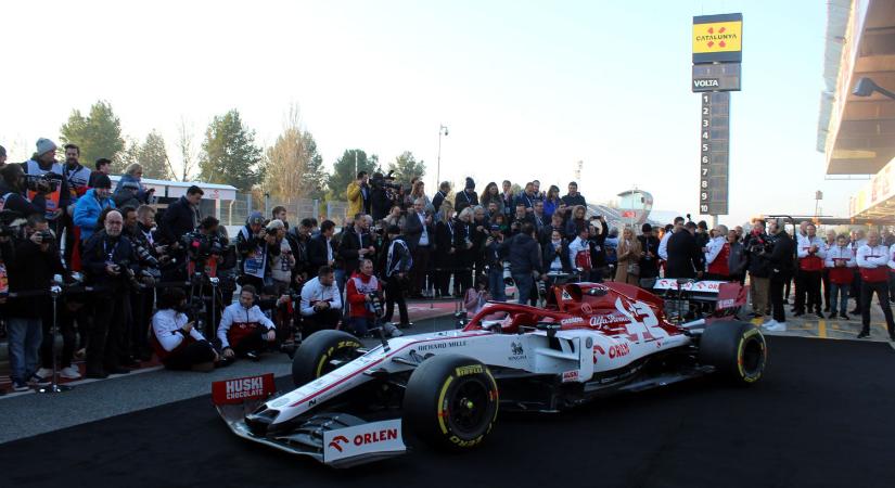 F1: Megvan, mikor mutatják be Räikkönenék autóját