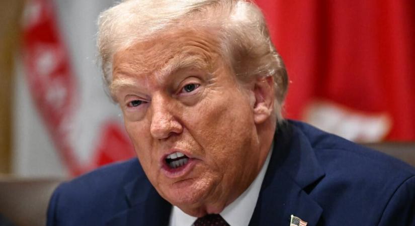 Trump átnevezi a védelmi tárcát, visszatér a Háborús Minisztérium