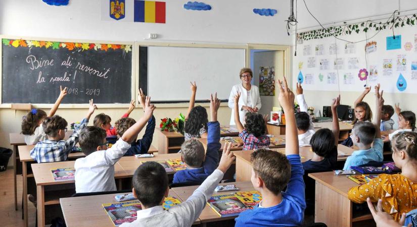 A hétfői iskolakezdésről nyilatkozott a miniszter