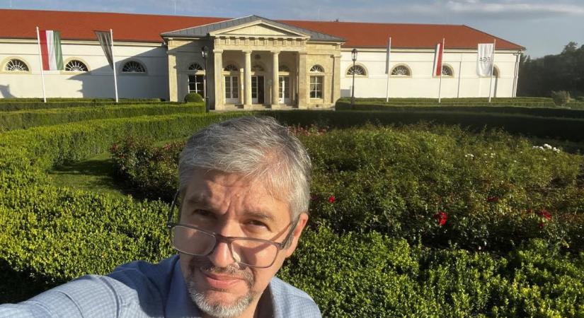 Hadházy Ákos: Elkészült a Hatvanpuszta melletti golfklub felújítása, az étterem szőnyege 40 millió volt