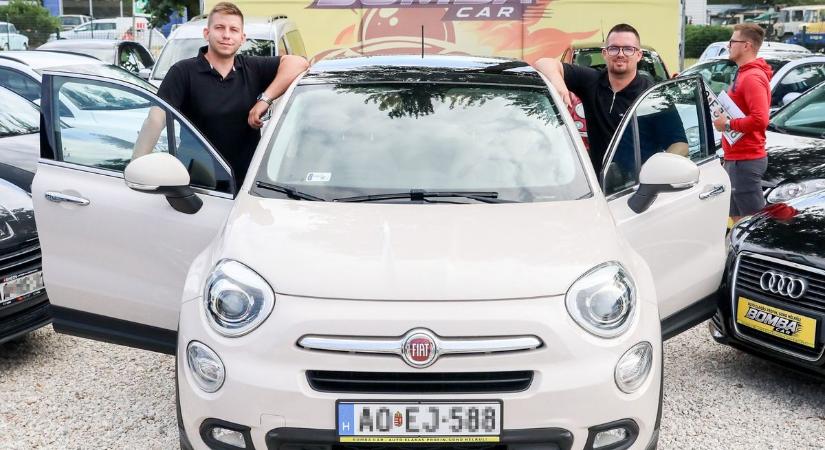 Eladó autók Vasban: ötajtós várositól a kínai autóig