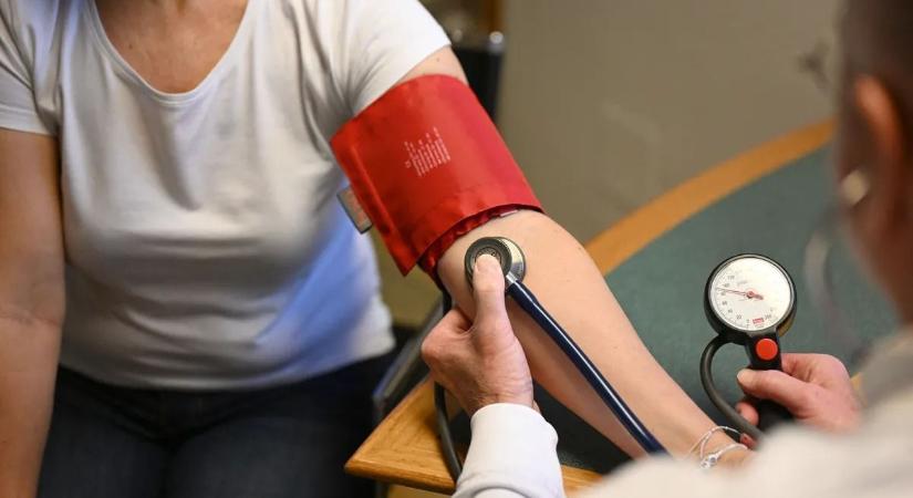 Ön is méri? Akkor tudnia kell, hogy az eddig tökéletesnek hitt vérnyomás már nem hibátlan