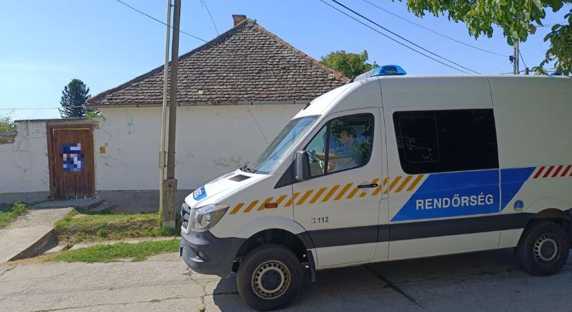 Retteg a miskeiek haragjától a gyermekgyilkosság gyanúsítottjának szeretője