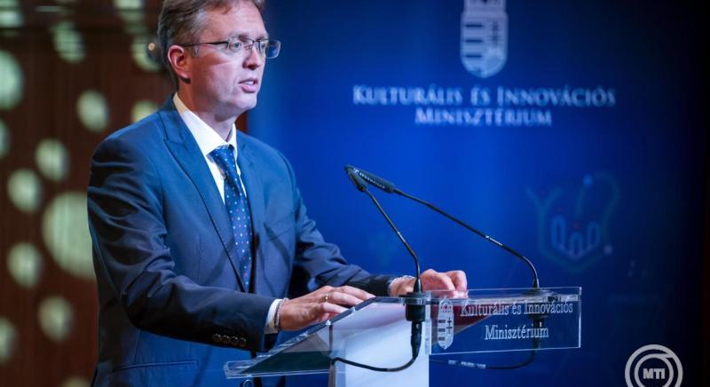 Hankó Balázs: több mint hatszázan nyertek támogatást a vallásos könnyűzenei pályázaton