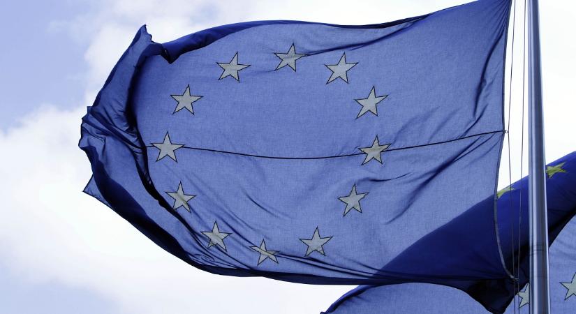Economist: A hatalomra jutó populisták költségvetési alkoholizmusa a jólétet fenyegeti és bedöntheti az EU kötvénypiacát is