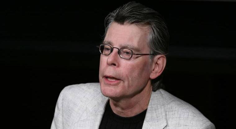 Stephen King beleállt a szuperhősfilmekbe