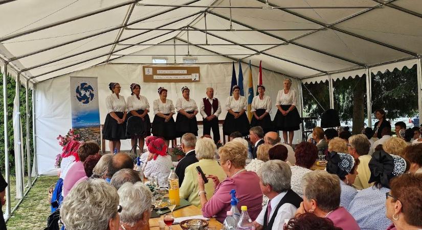 Csendült a dal – évek óta hagyomány e program, s nem hagyják elveszni