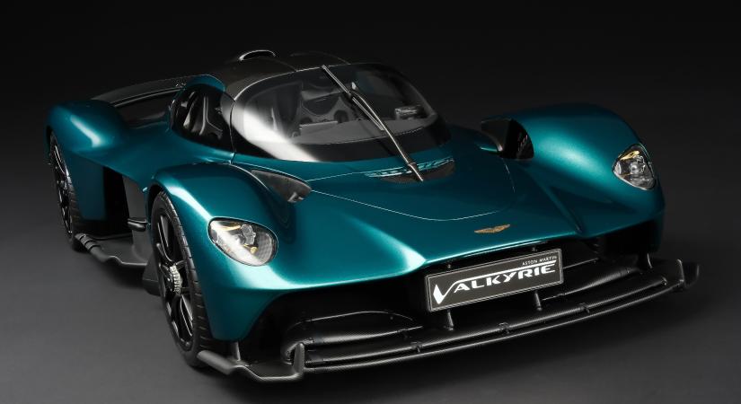Hétmillióért kínálják az Aston Martin csúcsmodelljét