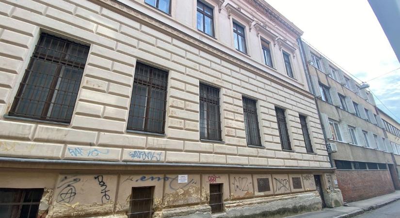 Már megint? Újra veszélyes az egyik belvárosi utca