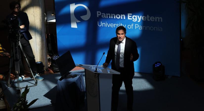 Beismerő vallomással ér fel, hogy Nagy Márton elhalasztaná a jövedéki adó emelését