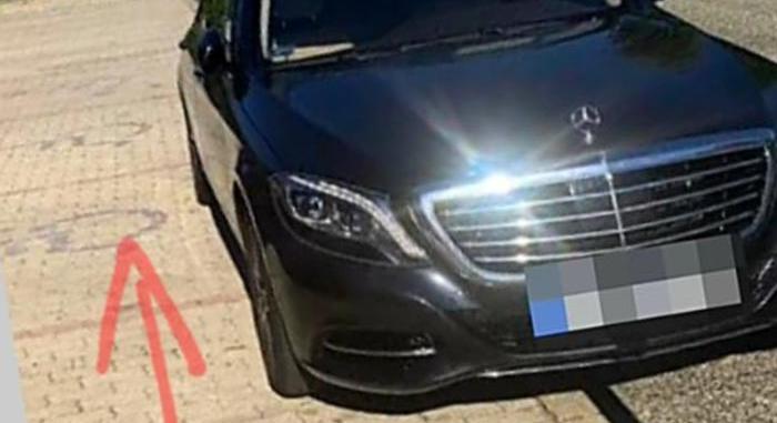 Hangosbemondó szólított egy autóst, rendőrök várták a parkolóban