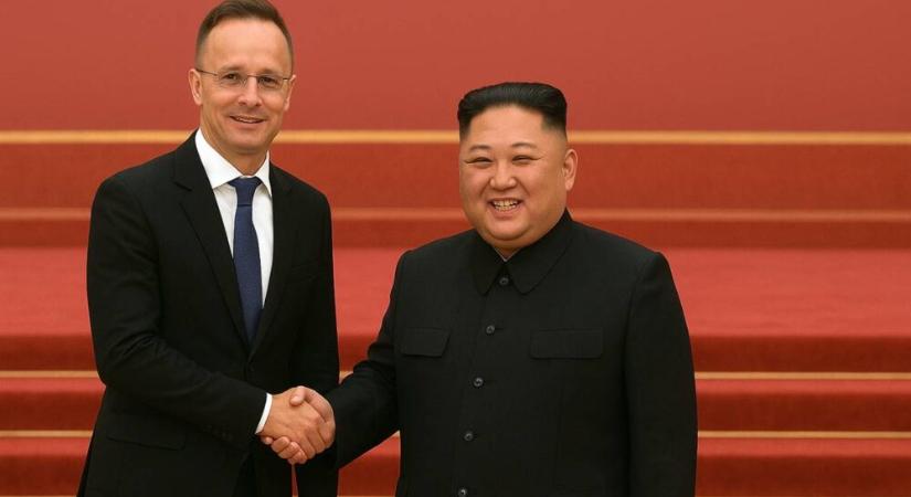 Bába Iván beszólt – Diplomáciai botrány, Szijjártó és Kim Dzsongun együtt mosolyog a lencsébe