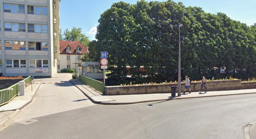 Ideiglenes lezárás az Árva-közi portánál a Markhot Ferenc Kórházban