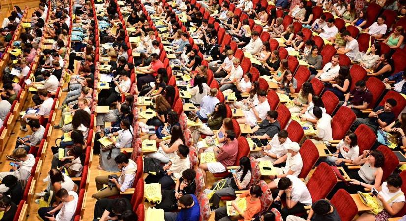 86 országból érkeztek diákok: sokszínű nemzetközi közösség alakult ki az SZTE-n