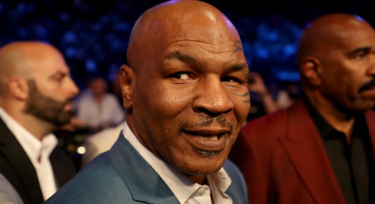 Bokszcsemege a javából: egymás ellen száll ringbe Mike Tyson és Floyd Mayweather Jr.