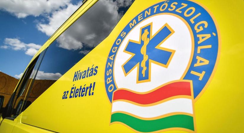 „Megöllek benneteket” – üvöltötték a mentősöknek a Tisza-tónál, ekkora botrányt rég látott a környék