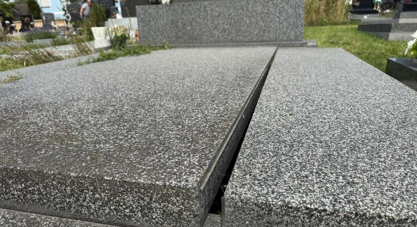 Felháborító! Több mint 20 sírt törtek fel az egyik burgenlandi temetőben - fotó