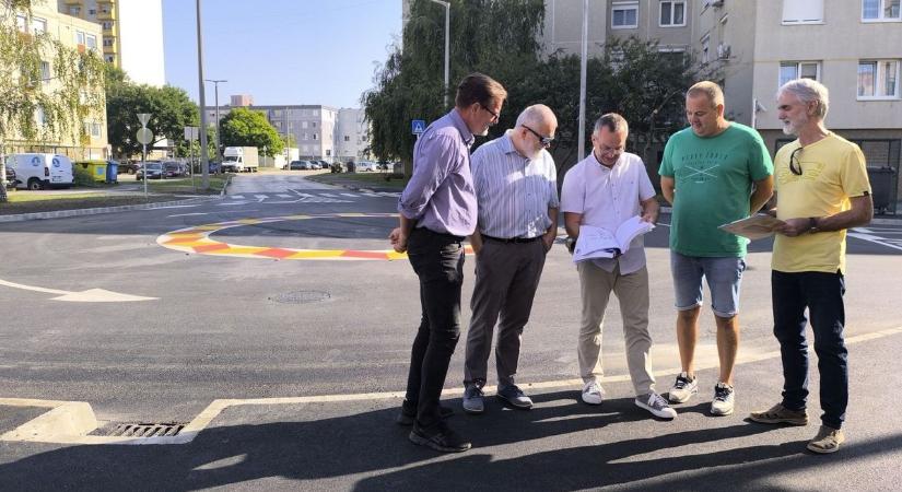 Íme Fehérvár legújabb körforgalma! Ezért volt rá már rég szükség (videóval)