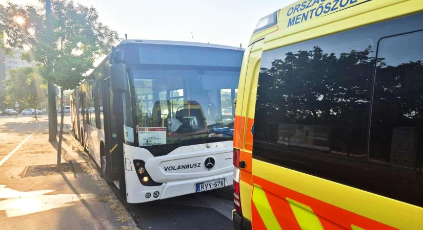 Közösségi közlekedés extra: taxis fújt le paprikaspray-vel egy buszsofőrt