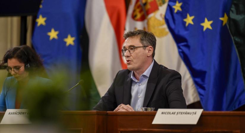 Aláírták a 800 millió eurós szerződést Rákosrendezőről, az Orbán-kormány mindenben engedett