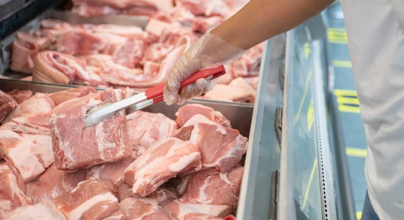Durva lépés: brutális vámot vet ki Kína az európai sertéshúsra