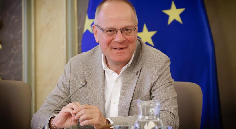 Fontos a területi egyenlőtlenségek kezelése – jelentette ki Navracsics Tibor Veszprémben, a Közgazdász-vándorgyűlésen