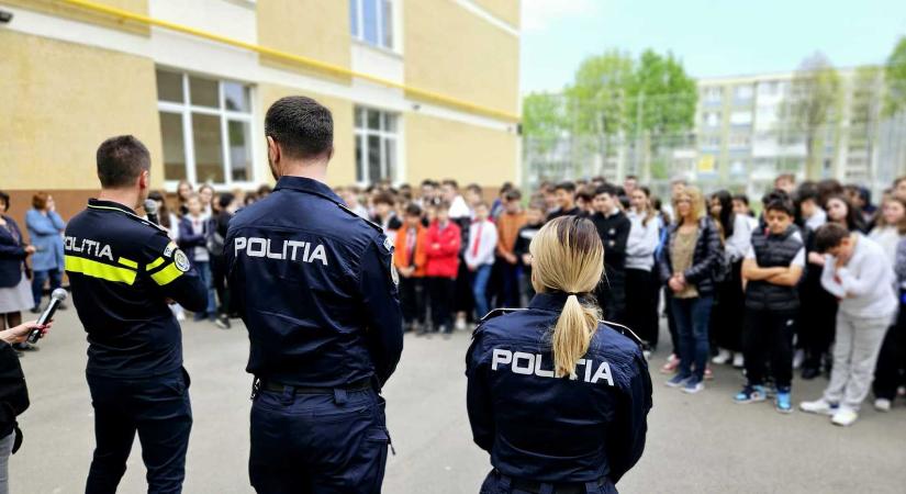 Készülnek az iskolakezdésre a rendőrök