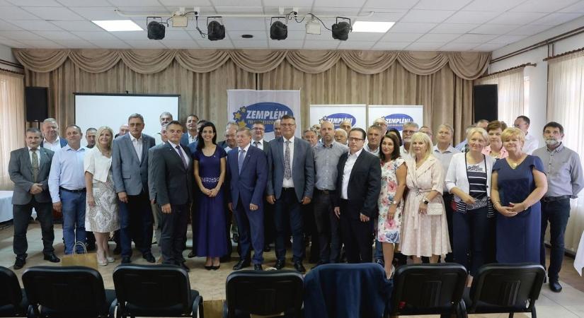 Ünnepel az ország egyik legnagyobb önkormányzati szerveződése - fotókkal, videóval